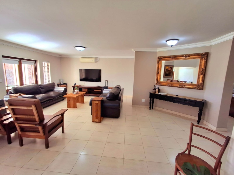 4 Bedroom Property for Sale in Groenvlei Sh Free State